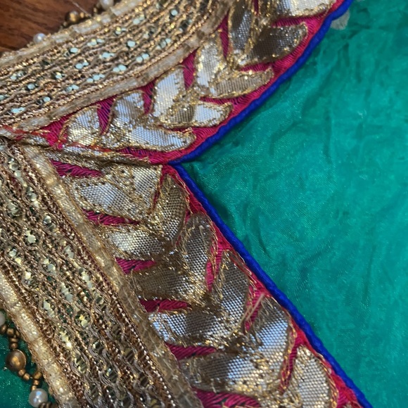 Bundle of 2 jaipuri bandhani dupattas - Picture 4 of 6